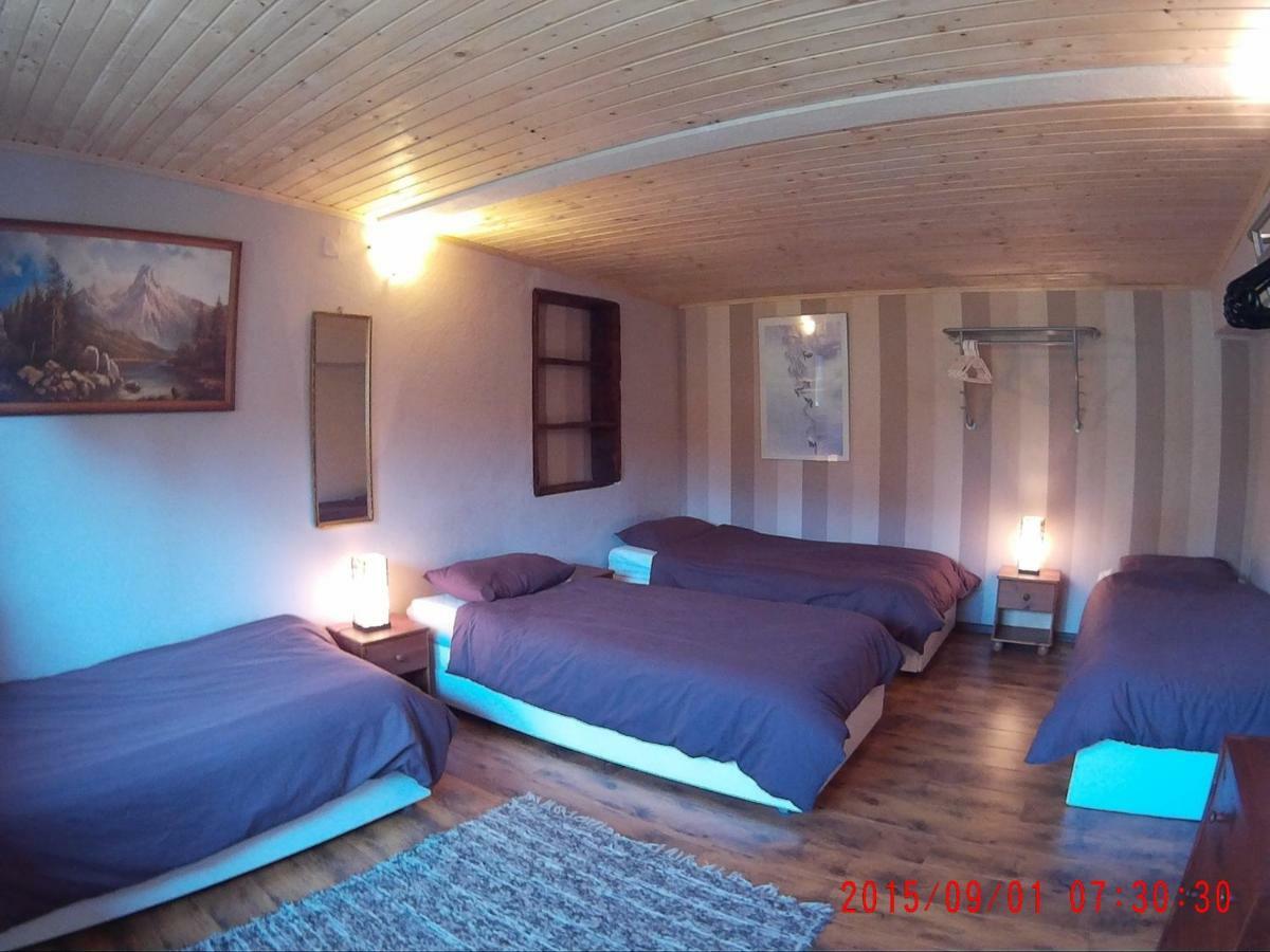 Mikulas Guest House Liptovský Mikuláš Exteriör bild
